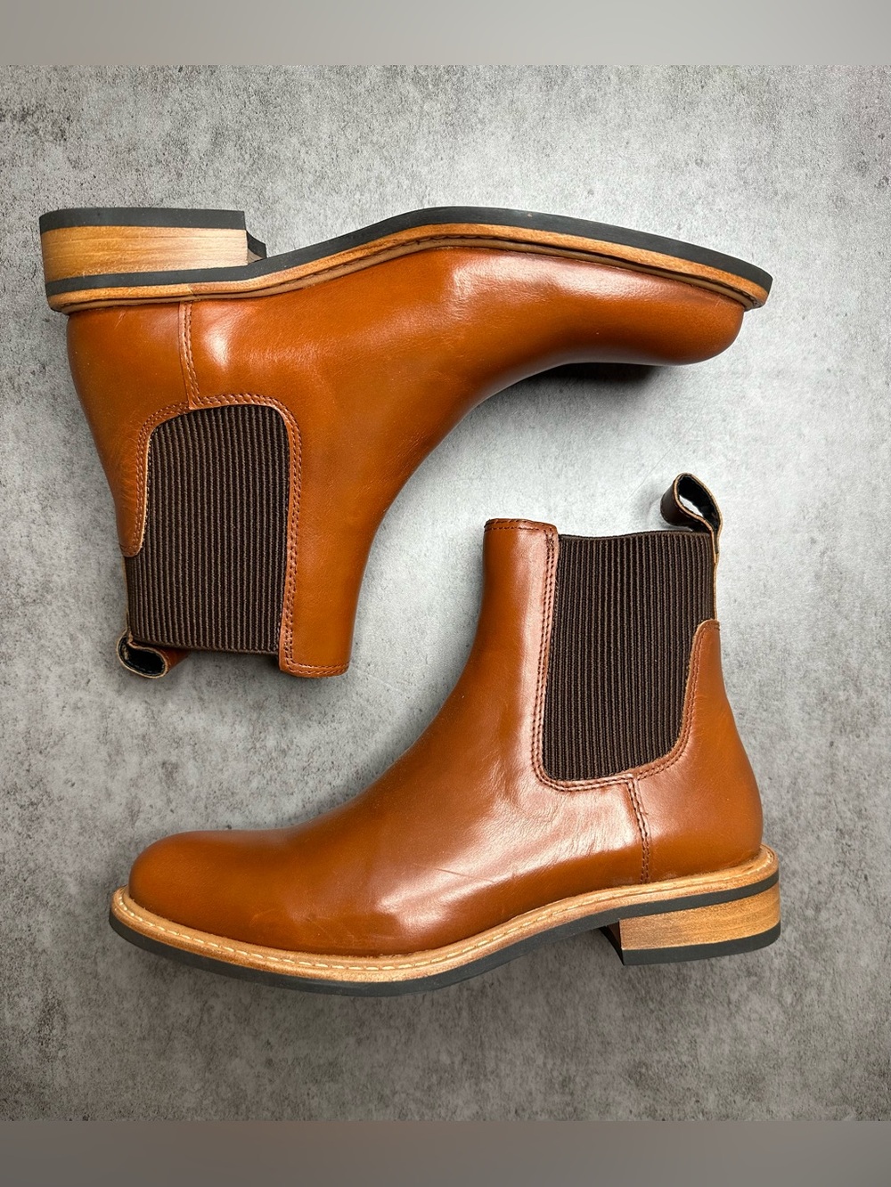 Nisolo Women’s Chelsea Boots Brown Leather Size 7.5